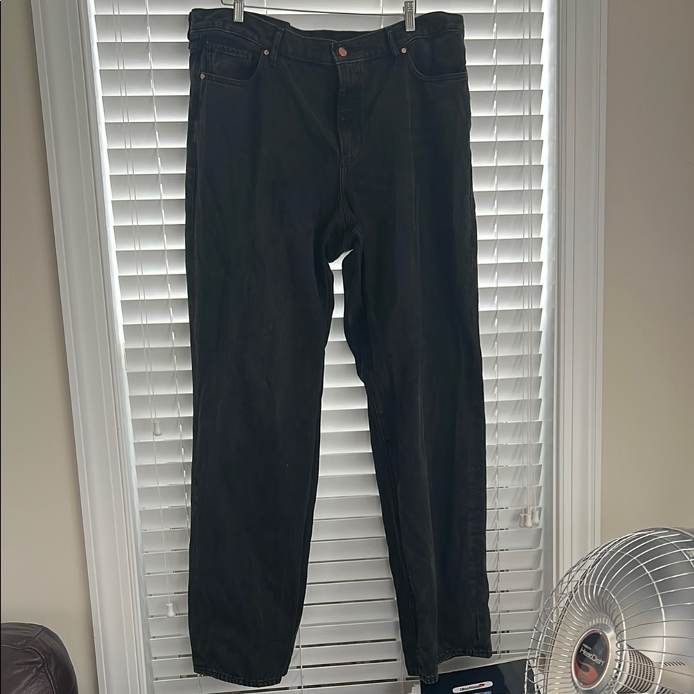 Classic Black Woman’s Jeans